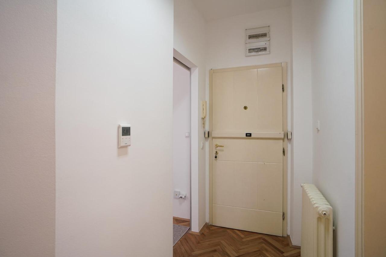 Quiet Luxury Family Apt Belgrade Fortress Center Exterior foto